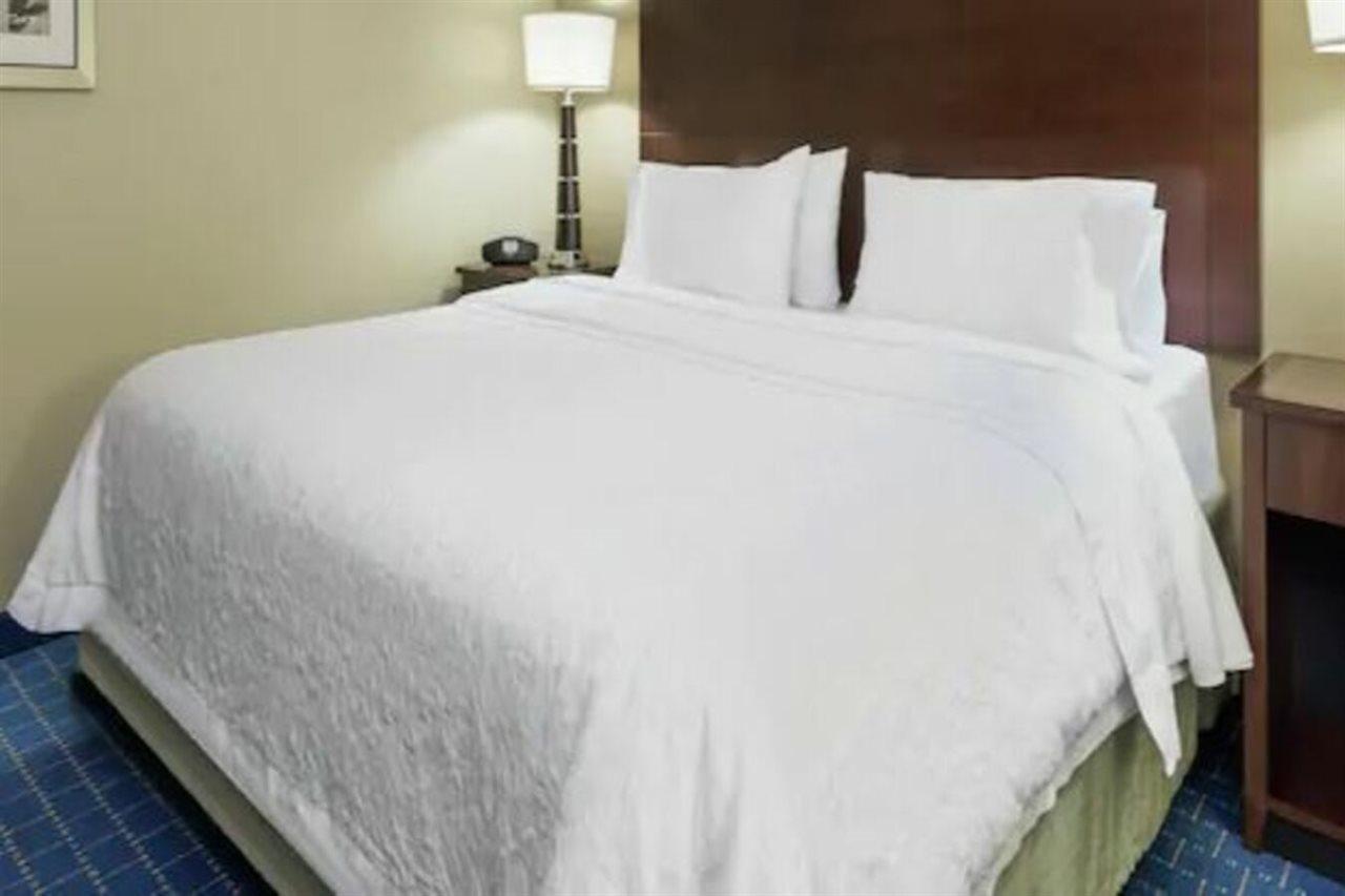 Hampton Inn & Suites Knoxville-Turkey Creek Farragut Exterior photo