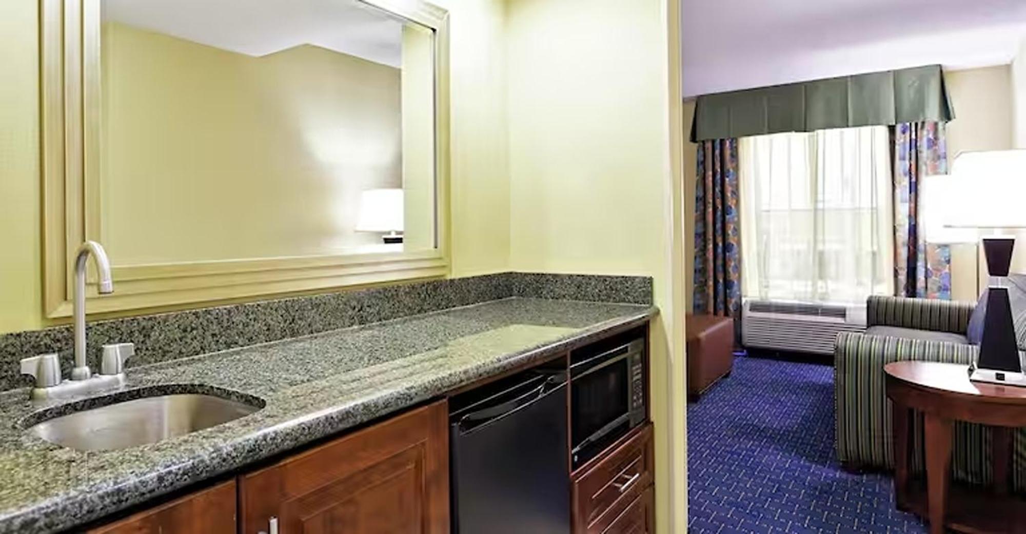 Hampton Inn & Suites Knoxville-Turkey Creek Farragut Exterior photo