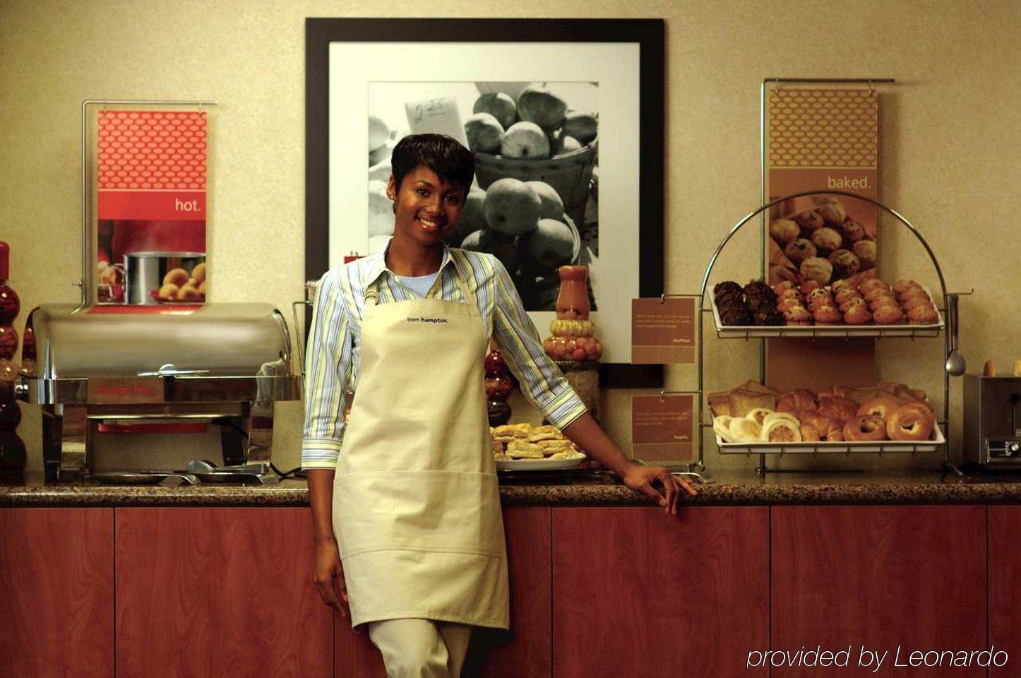 Hampton Inn & Suites Knoxville-Turkey Creek Farragut Restaurant photo